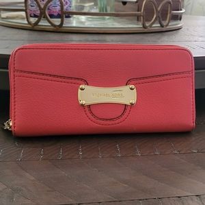 Michael Kors wallet